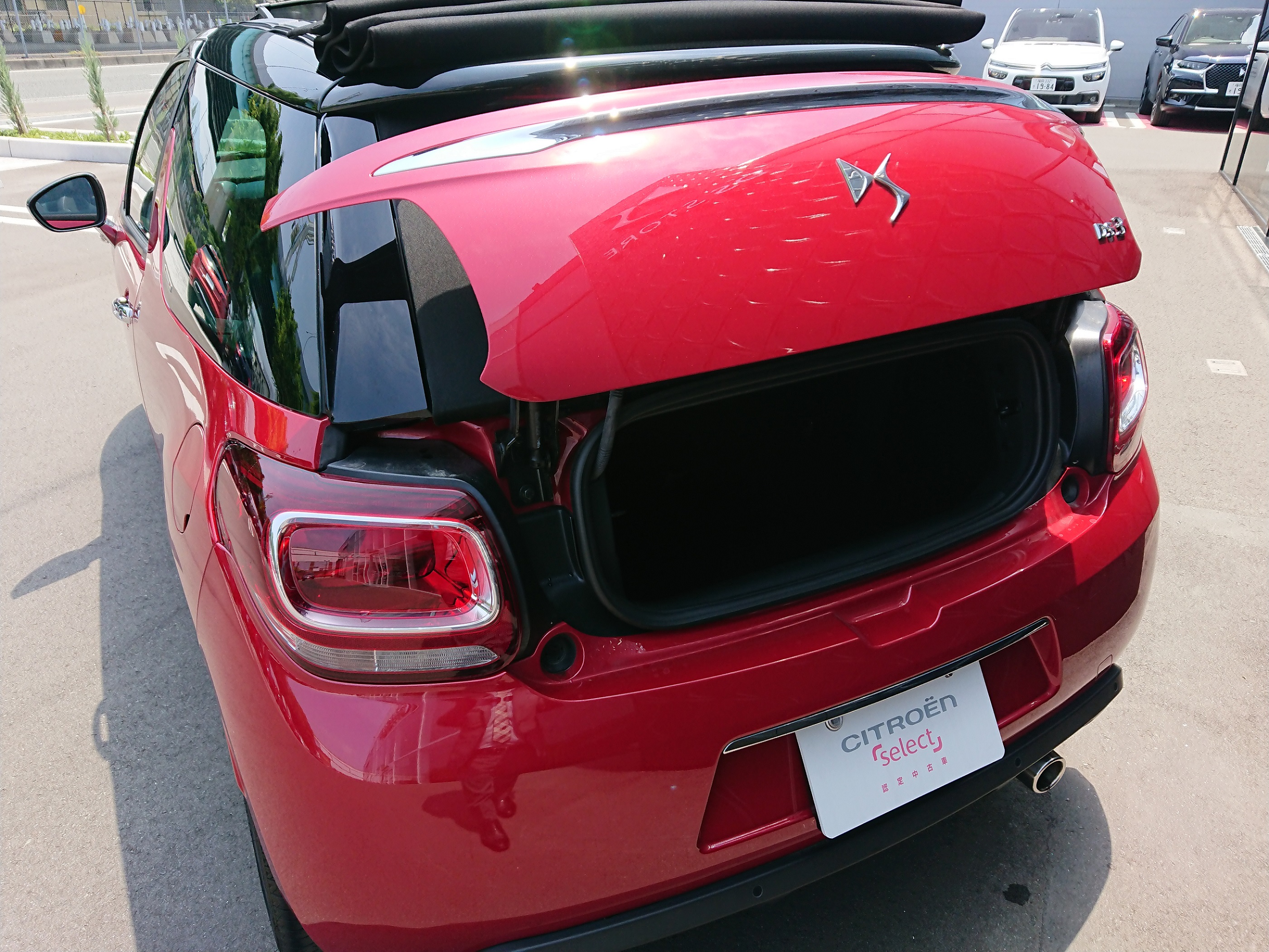特選中古車(DS3 Cabrio)のご紹介