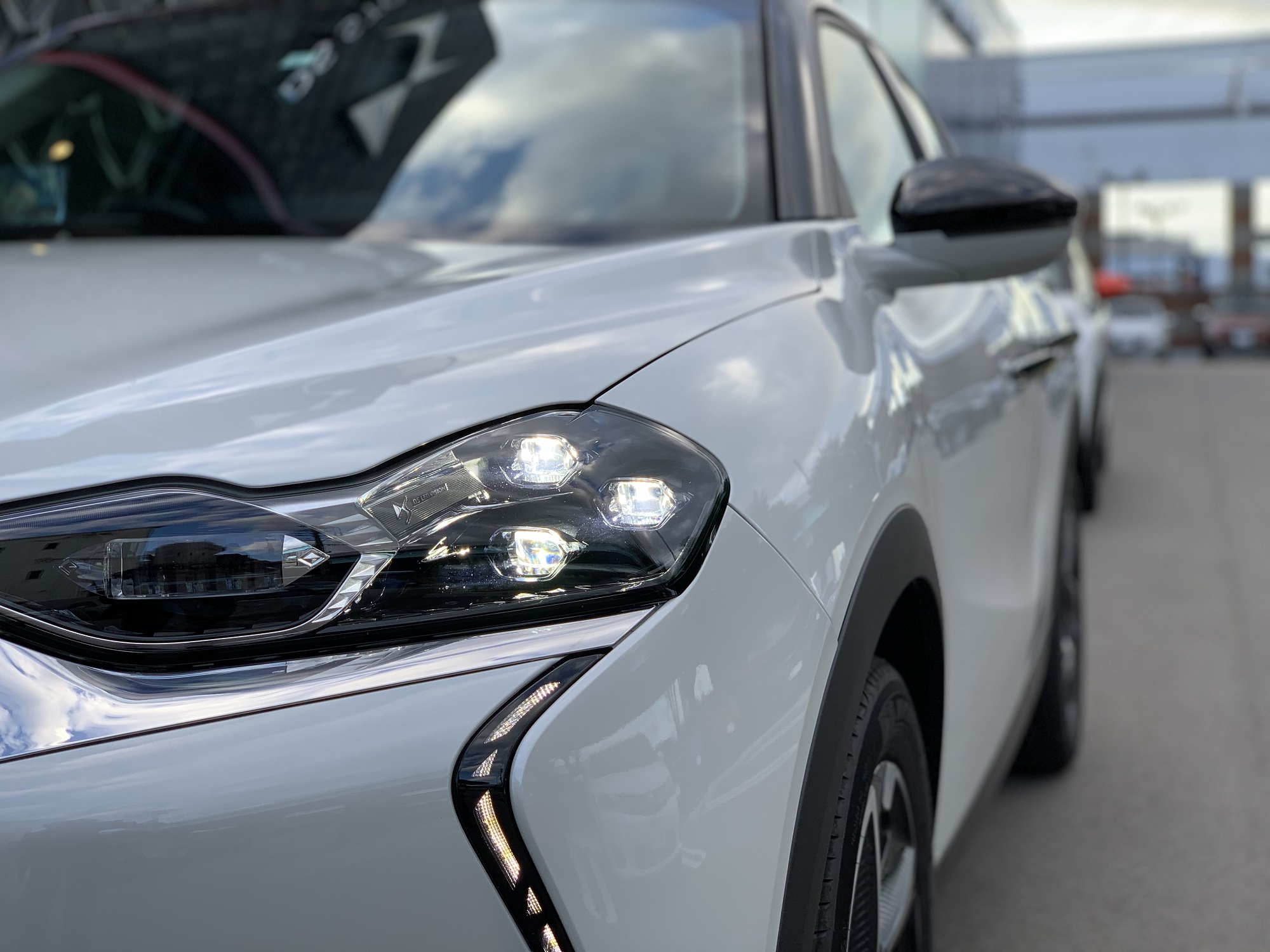 DS３　CROSSBACK　新テクノロジー