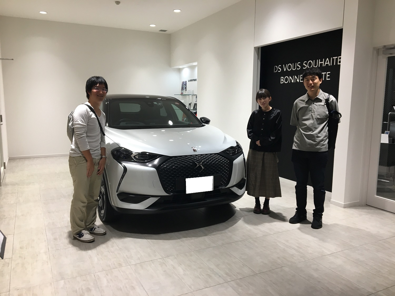 DS3 CROSSBACK LA PREMIEREご納車です