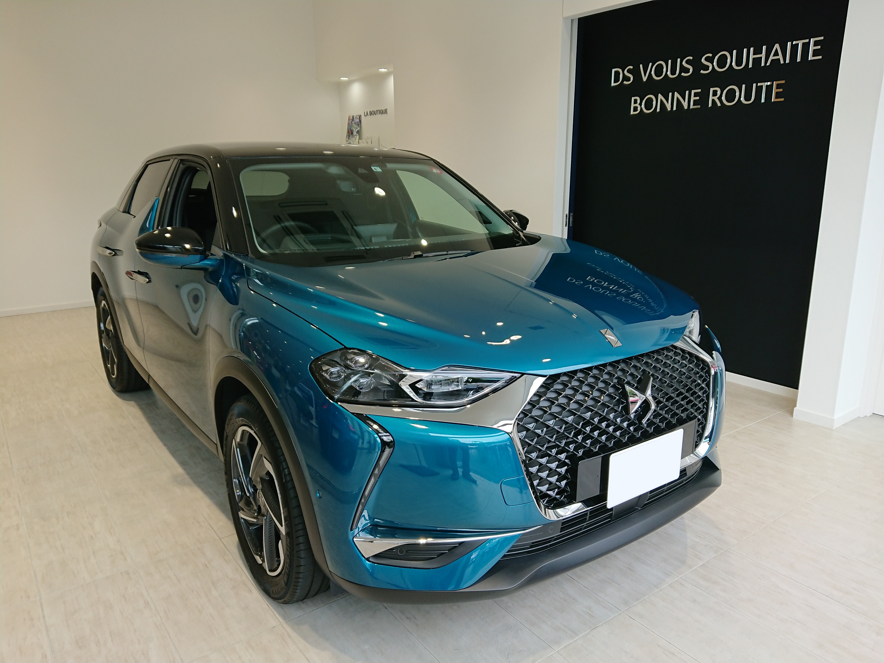 DS3 CROSSBACK ご納車です。