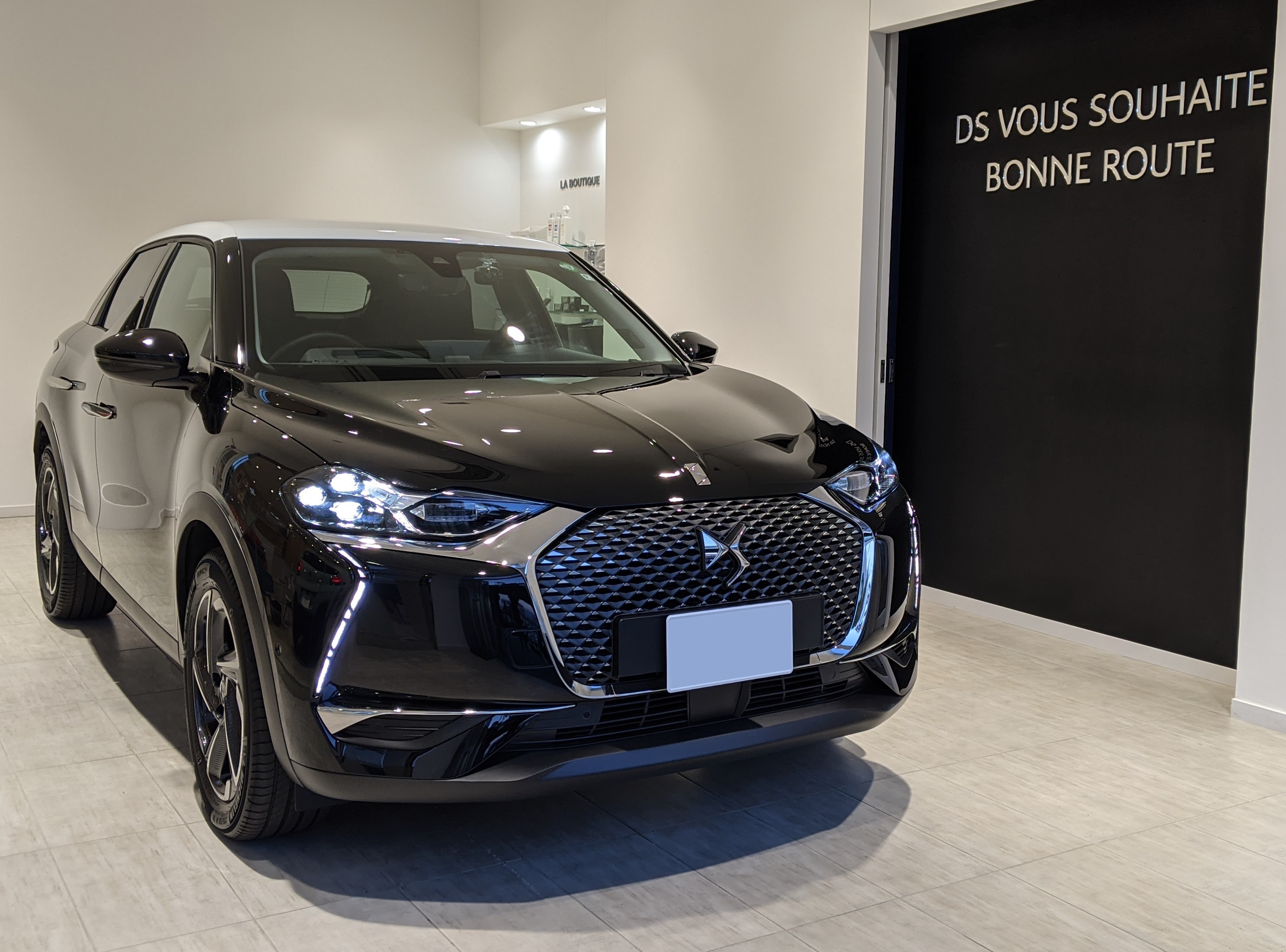 DS3 CROSSBACK ご納車です。