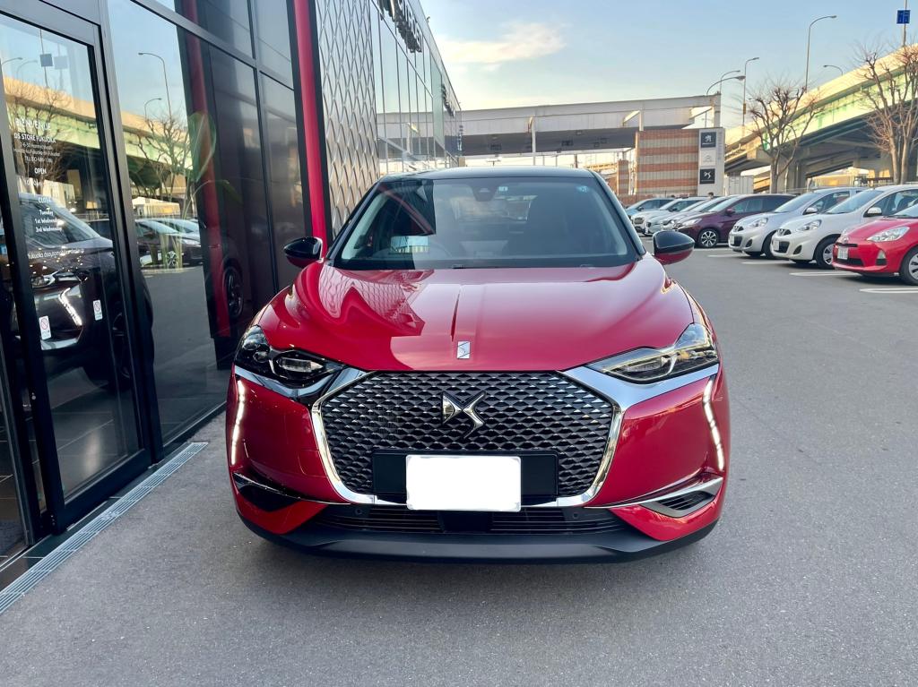 DS3 CROSSBACK 試乗車入荷しました。