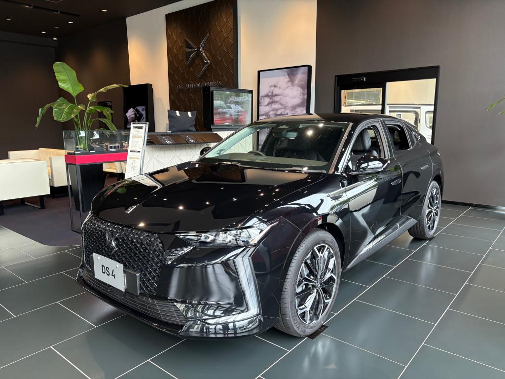 DS4🚗✨
